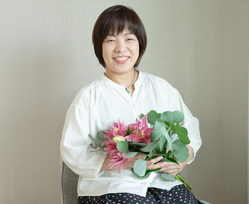 プロフィール
